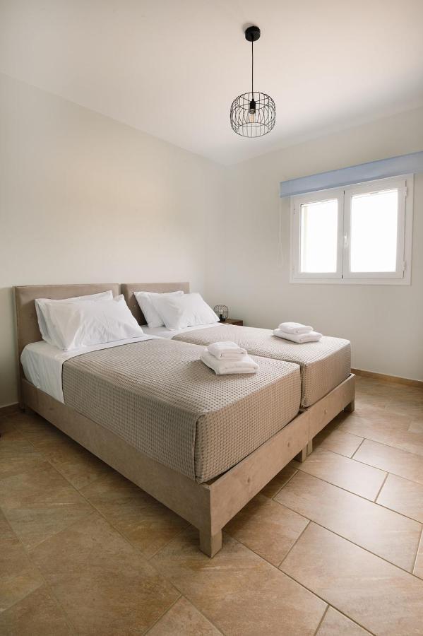 Vasilopoulos Residences - Villa Emelia With Shared Pool Аргостоліон Екстер'єр фото