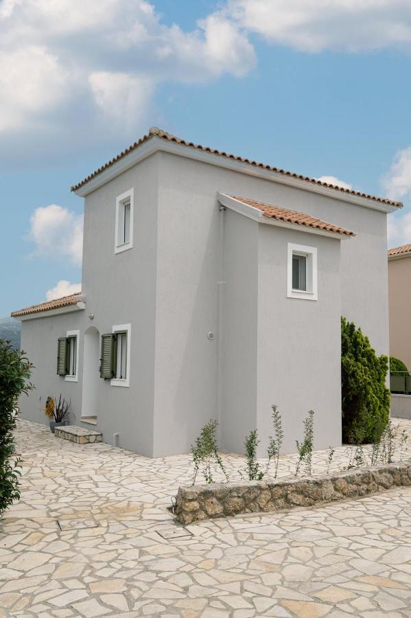 Vasilopoulos Residences - Villa Emelia With Shared Pool Аргостоліон Екстер'єр фото